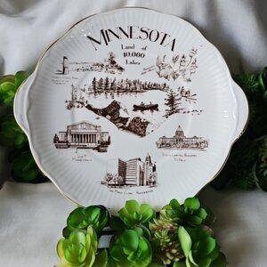 Coyne's England Minnesota Souvenir 9" Plate Bone China gold edges